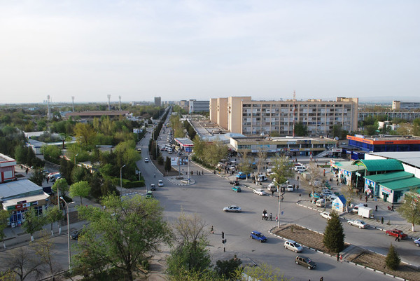 Погода в навои. Навои город в Узбекистане. Автовокзал Навои, Узбекистан, кармана. Город Навои 2020.