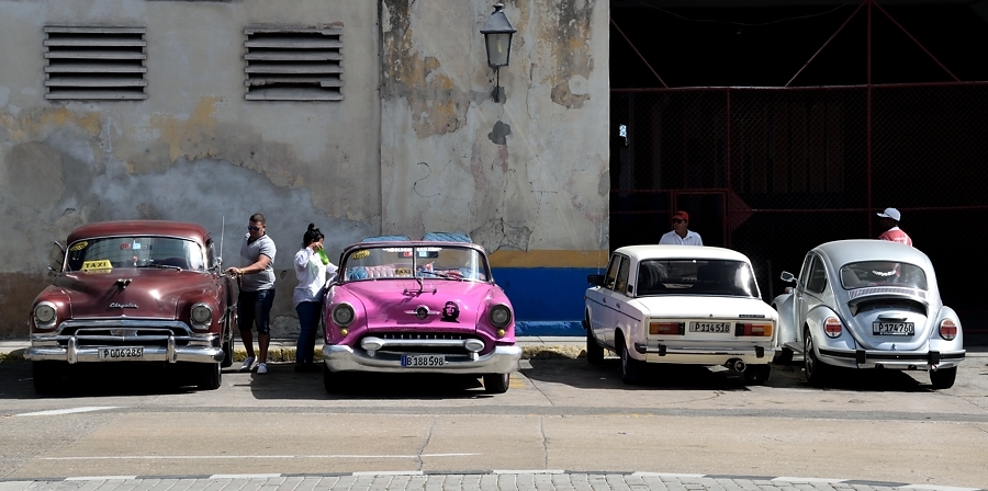 Кубинский номер. Куба автомобили. Автомобильные номера в Кубе. Кубинские автомобильные номера. Куба авто номер.